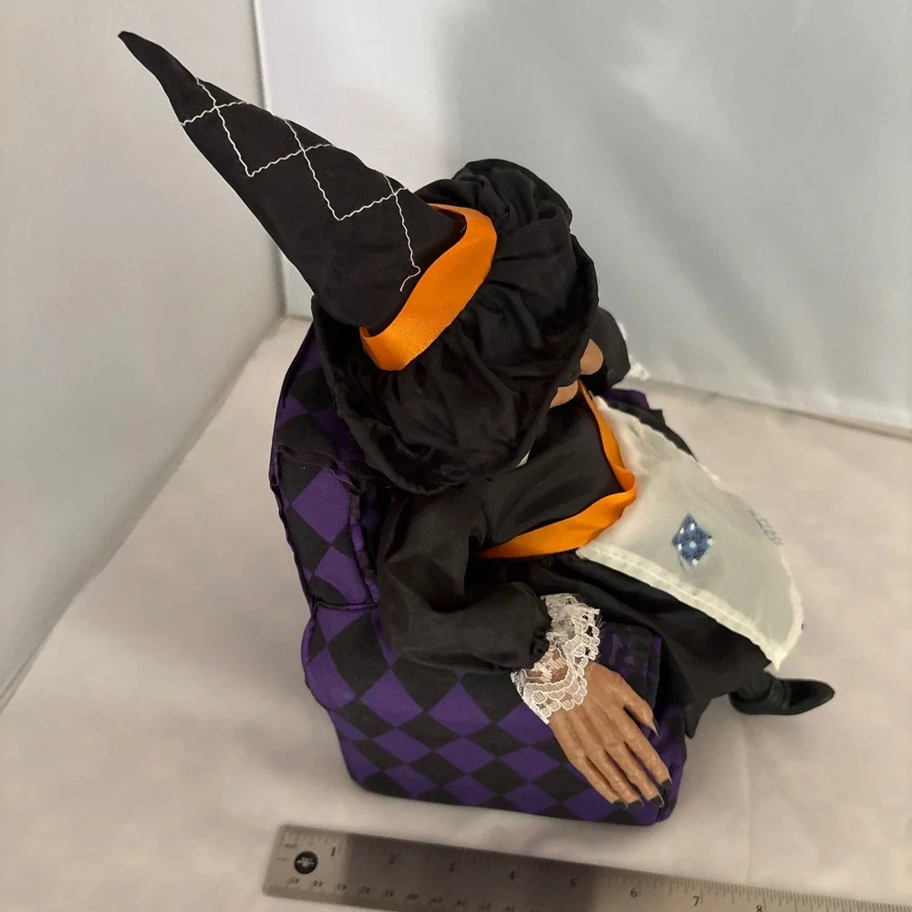 Vintage Animated Witch Doll Halloween Prop Decoration Sounds Motion Decor‎ Works